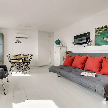 度假居 Awesome In *