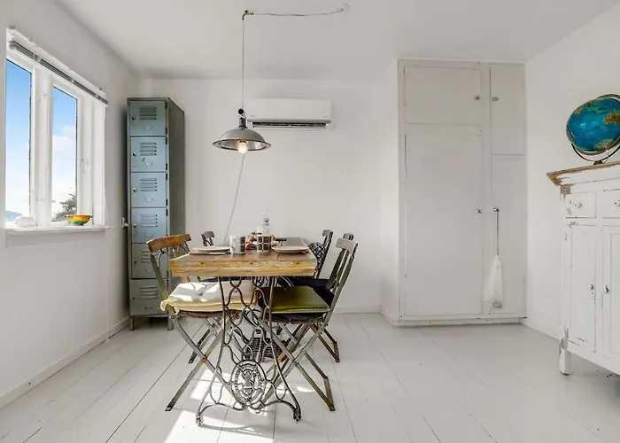 Awesome In Tatil Evi *